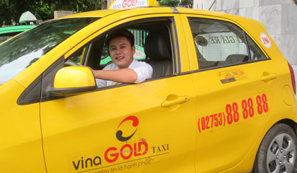 Taxi-vina-gold-cho-gao