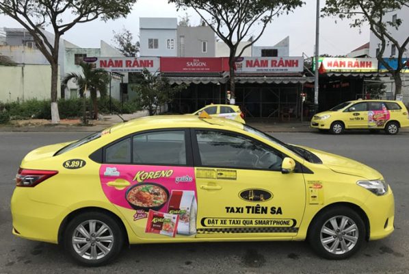Taxi màu vàng Tiên Sa
